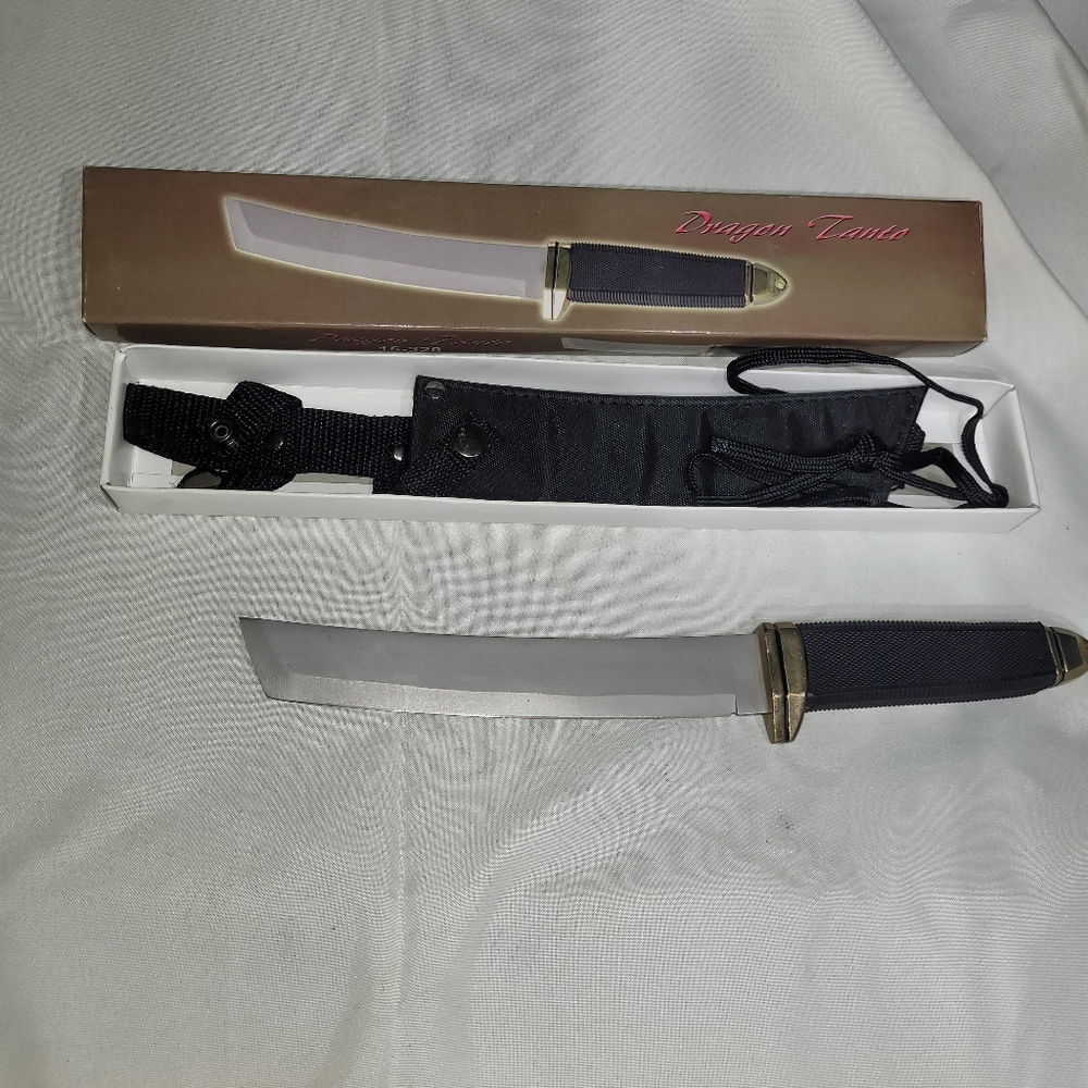Tanto Fixed Blade Knife - Black